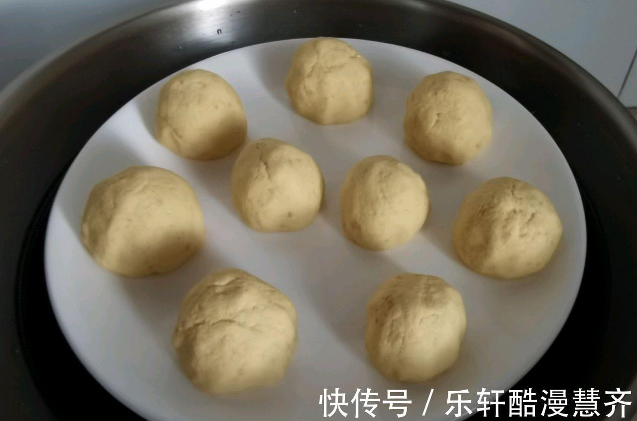 蒸窝窝头|十分钟快手早餐,玉米面窝头,低脂美食