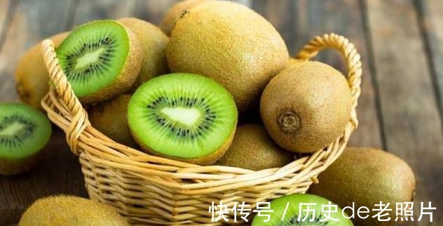 40岁大姐吃葡萄淡斑,2个月后,皮肤怎么样了!