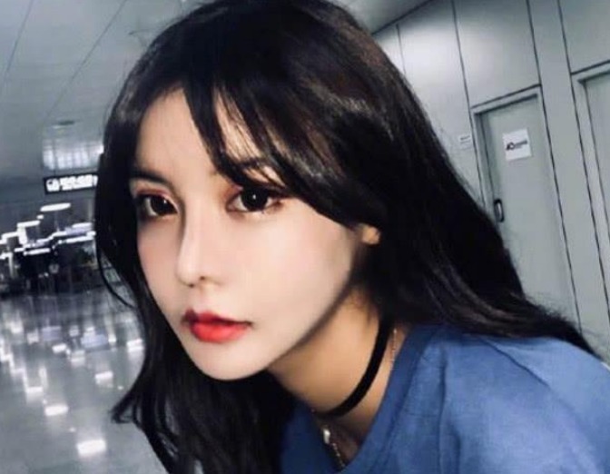 红了14年的《变形记》:本是富人的一场游戏,却毁了王红林一生