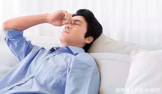 “肝”不好的人,嘴巴和眼睛可能会有几种变化,请不要忽视