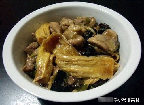泡饭|它人称“饭扫光”，泡饭拌面样样行，鲜滑多汁开胃，是酒鬼的最爱