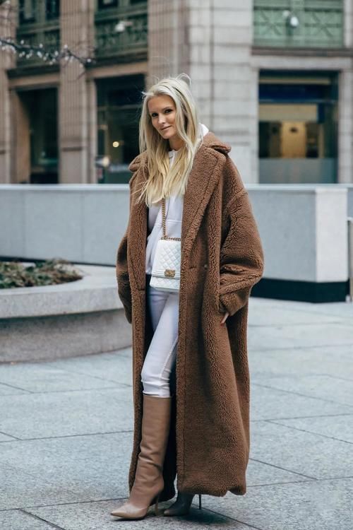 会穿基本款才是真的潮！白色连帽卫衣的5种搭配思路你会吗？