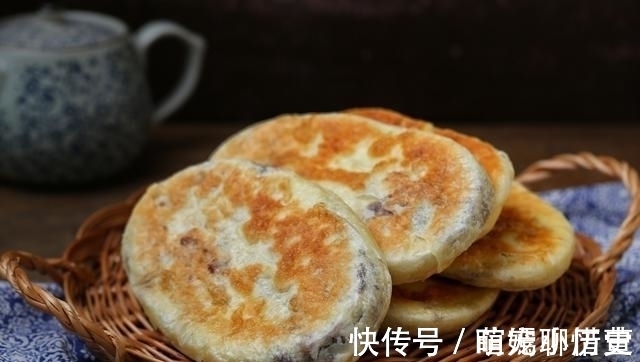 平底锅也能做的红豆馅酥饼,猪油黄油都不用,香甜美味酥掉一地渣