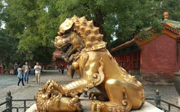 铜狮子|故宫的狮子威严又可爱,为何偏偏不能摸?千万不要犯这些禁忌