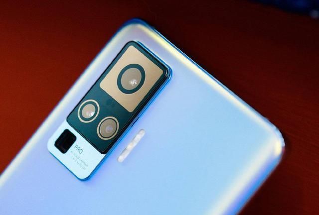 u8.com官网-大疆云台是什么