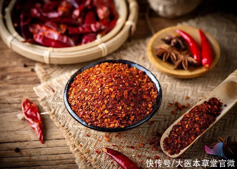 食物|5种食物是“失眠帮凶”,睡前少碰!但这些“助眠高手”,可以常吃