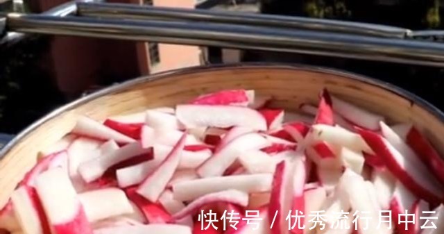 萝卜不要腌着吃了,教你一个新方法比吃肉还过瘾,我家经常吃!