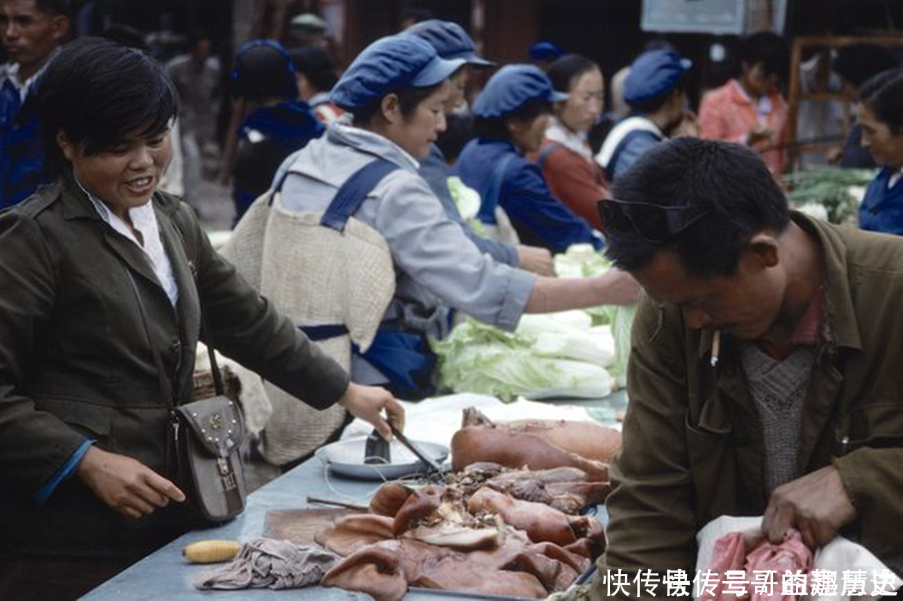 丽江古城|老照片：80年代的云南丽江和玉龙雪山，远离尘嚣，宛若世外桃源