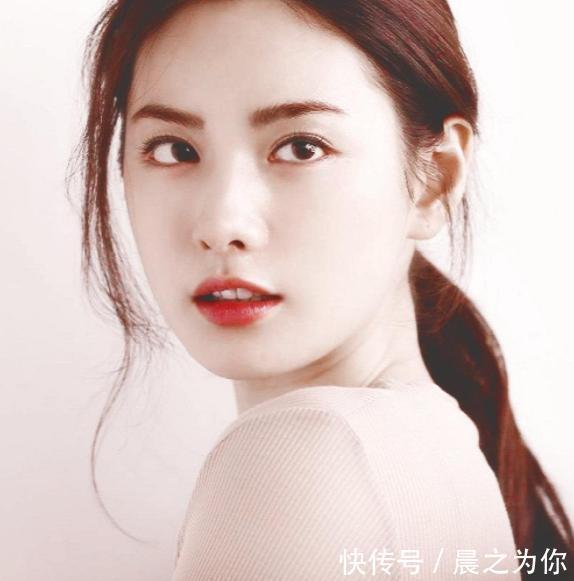 林珍娜|“世界第一美女”到底多漂亮?高颜值搭配好身材,犹如漫画少女