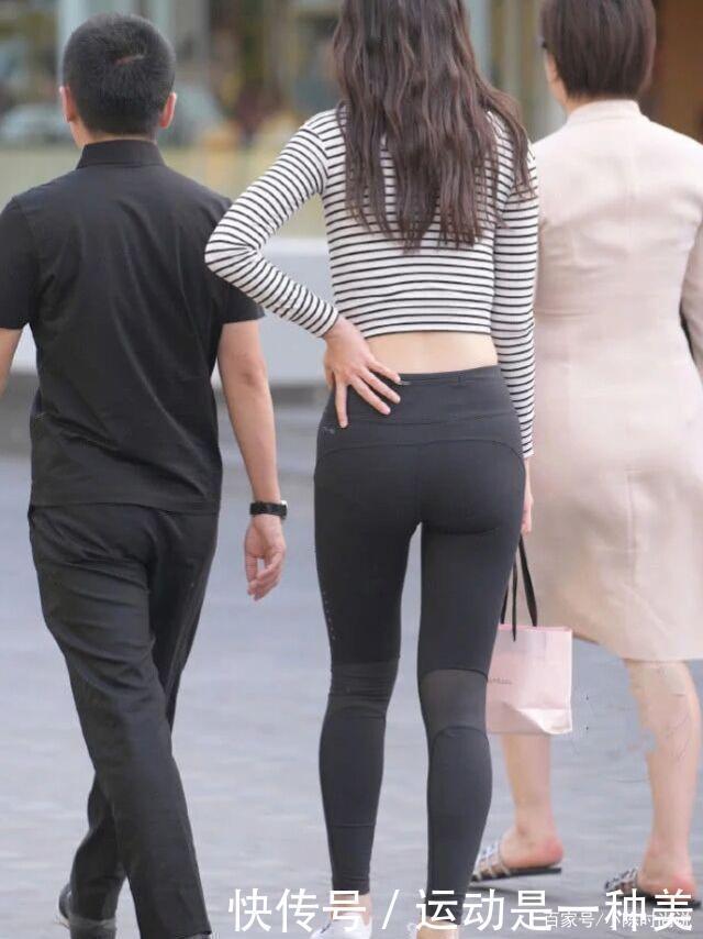 粗壮|腿脚粗壮别,有打底裤为你“护卫”,“筷子腿”顺其自然!