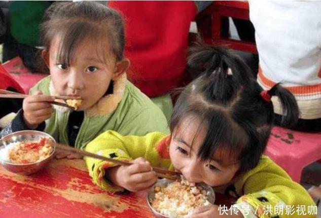 饭量|挑食女儿上幼儿园后饭量大增,妈妈欣慰,辞职老师晒出“真相”