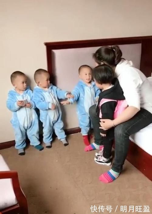 丽丽|三胞胎合伙欺负小姨,妈妈赶来后问是谁干的,宝宝们当场窝里反了