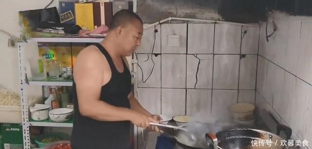 最“任性”餐馆,客人吃什么老板说了算,20年没人见过菜单