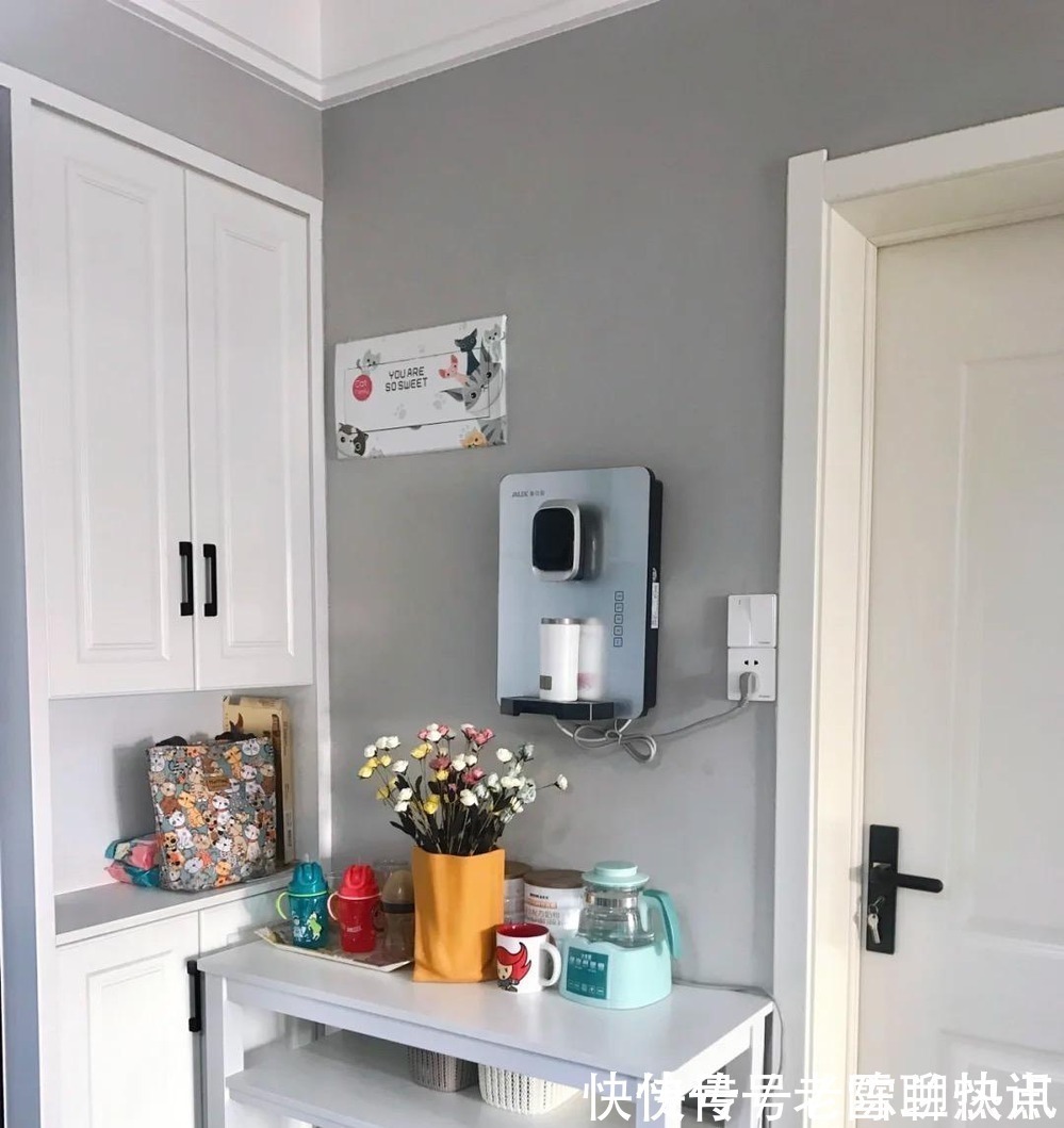 餐厅|等再买房,电视墙一定不做造型,学她家用乳胶漆刷图案,太漂亮了