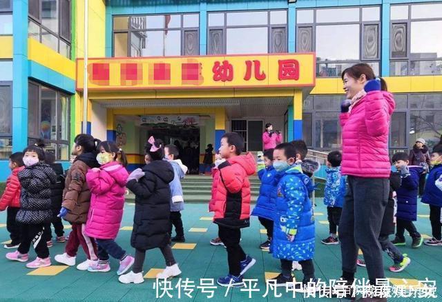 保温杯|“夺命保温杯”遭央视曝光,热水进毒水出,家长却依旧购买!