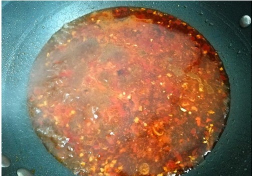 豆皮和白菜的完美搭配,虽然是素菜,吃起来比肉菜还香,百吃不腻