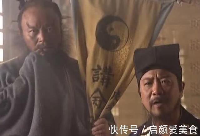 呼延灼$卢俊义上山时,宋江都把武松鲁智深派去迎战了,为何不敢派林冲?