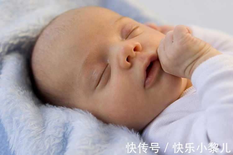 医院|新生儿的六种“异常”症状,会自然变好,妈妈别惊慌更无需上医院