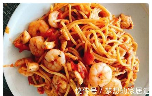 茄汁虾仁|此面汤汁浓郁,越嚼越想吃,一碗都不够吃,家人都爱吃!