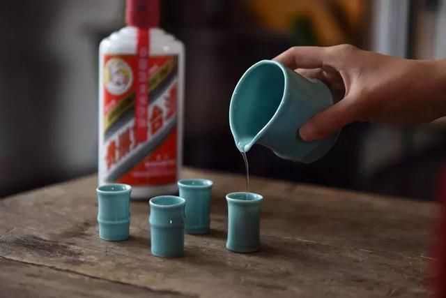 茅台酒|就是这3类人在喝茅台酒!