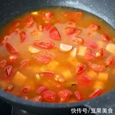 番茄金汤|#少盐饮食 轻松生活#番茄金汤饺子