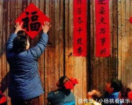 母亲|父亲上联: “幼儿岁岁添新衣”, 神童巧对下联, 母亲拍手叫好!