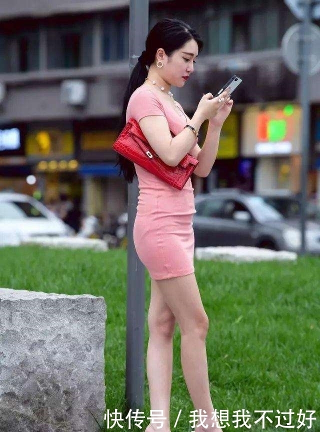 穿搭|街拍 微胖的身材这样穿搭, 也可以秀出不一样的美