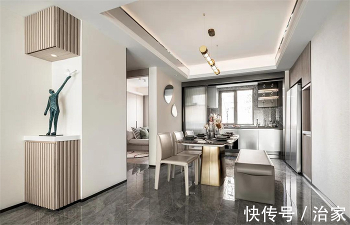 采购|家居建材采购中,餐桌选圆的好还是方的好!