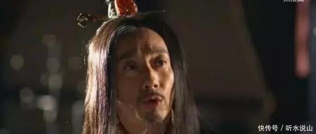 为了给主子报仇，他不惜藏厕所毁容颜，他的忠诚连被刺者也感动了！