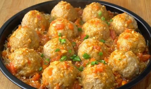 莲藕做丸子没想到这么好吃,不用水煮不油炸,咬一口鲜香又脆嫩