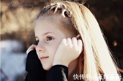 三友图|宝宝起名字:吴姓女孩有涵养、清新好听的女孩名字