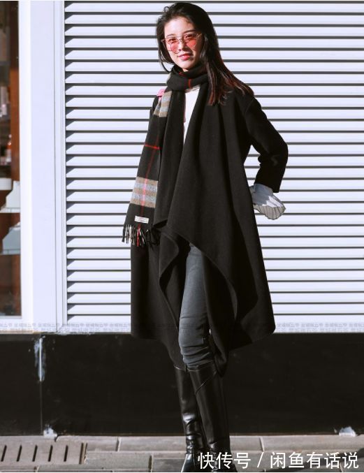大衣|穿“黑色大衣”太路人?那是搭配不够讲究,3个方案提升高级感