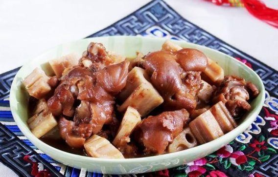 益血生肌健脾开胃止血散瘀,软糯入味不肥腻,真香