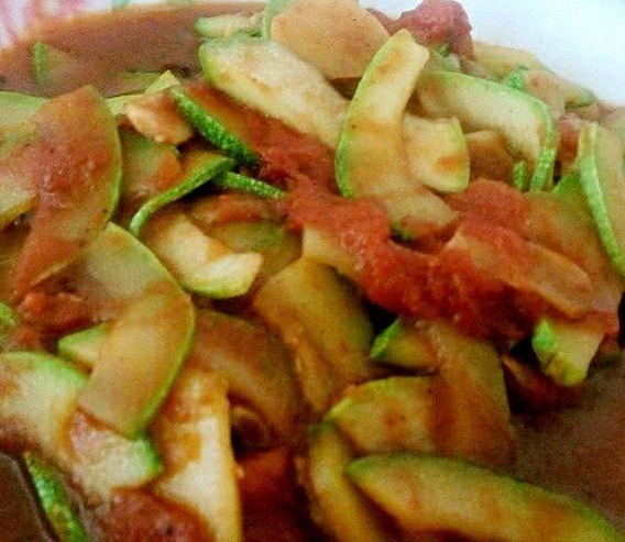 清理血管|西紅柿加一寶,清理血管垃圾,滋養子宮,皮膚細了,吃出好身材