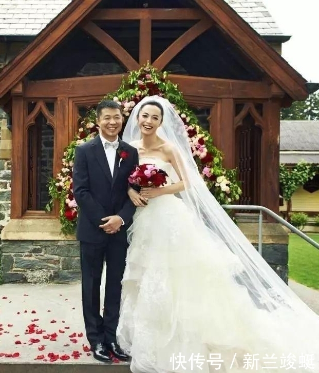 姚晨：“低配老公”不帅不浪漫，私藏的存折牵出泪水