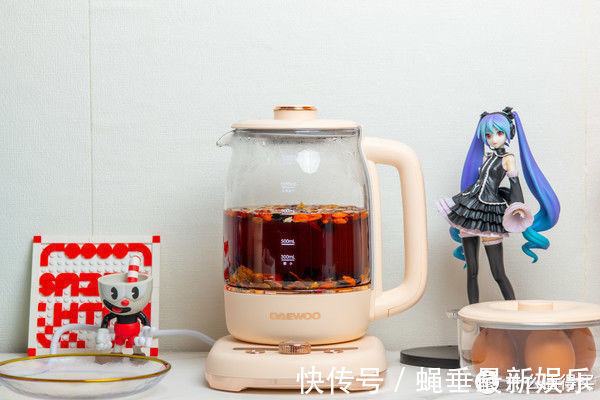 养生茶|人到中年不由己,保温杯里泡枸杞!秋季养生实用工具,大宇养生壶使用体验