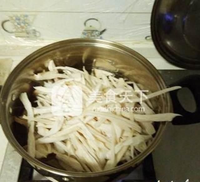 色香味|杏鲍菇拌白菜心,美味的开胃菜,充满了色香味,绝对是对你的贪心