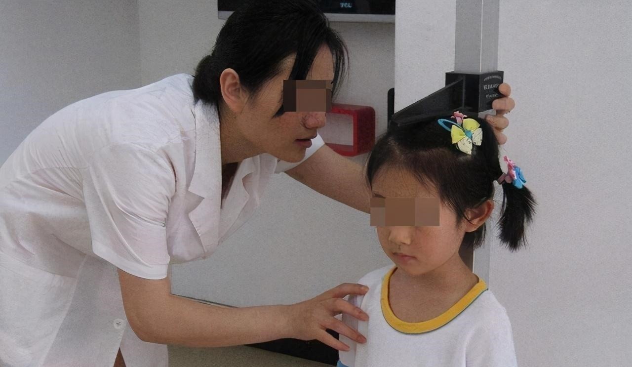 身高|孩子到了转骨期,家长在这3个方面照顾好,娃的身高能快速窜一窜