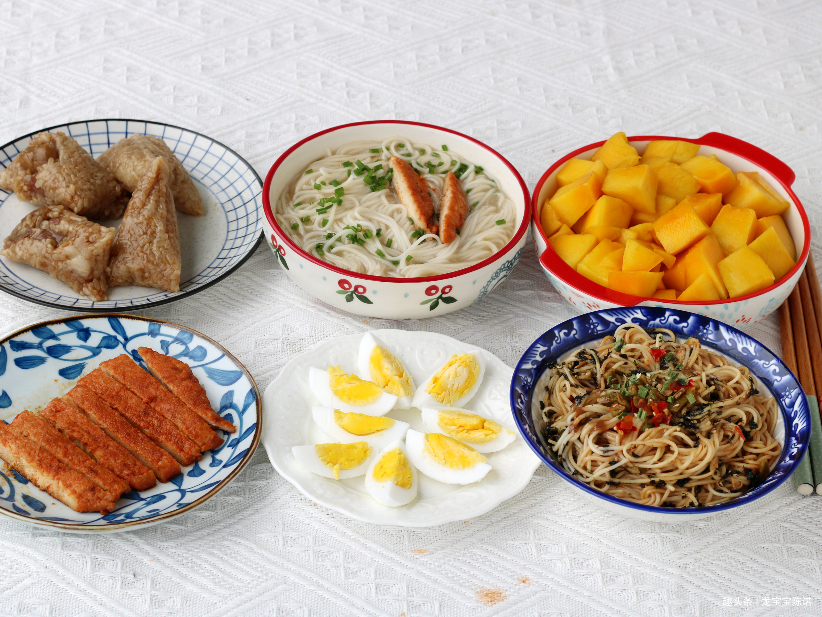 高中生的早餐,20分钟上桌,肉蛋面食都有,网友比我午餐还丰盛