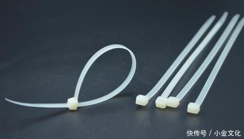 卫生间|卫生间放2根尼龙扎带,真是厉害了,一年能省不少钱,涨知识了