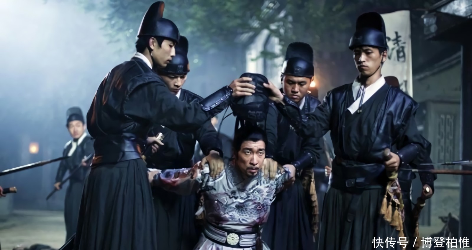 杀功臣|蓝玉是明朝的开国功臣，明明没有造反，为何被朱元璋剥皮楦草