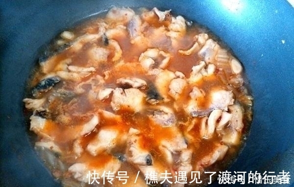 酸菜鱼|酸菜鱼新做法，好吃到爆，八成正宗，二成创新，没有一点土腥味！