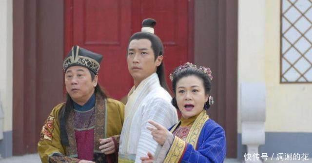 上联|秀才探望丈母娘，待两天就要走，丈母娘出一上联，他只好乖乖留下！