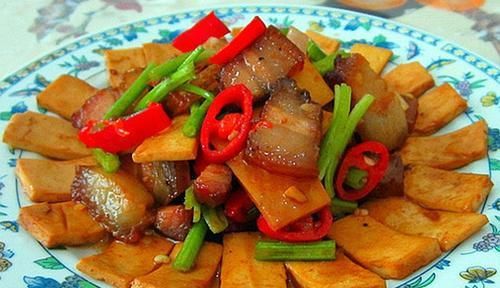 让人狂吞口水的家常菜，香喷喷的，解馋下饭，每一口都超级过瘾！