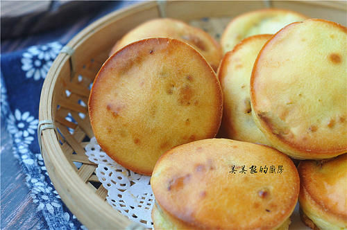  孩子做|家有烤箱，一定要试试它，不用面粉不发酵，搅一搅就成，太香啦！