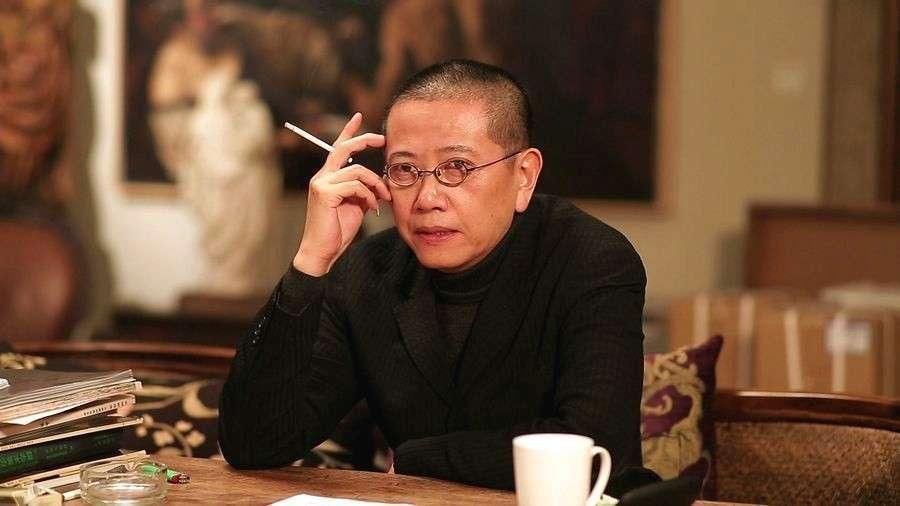 陈丹青评价于丹是个“神父”,于丹和易中天真是二三流学者吗