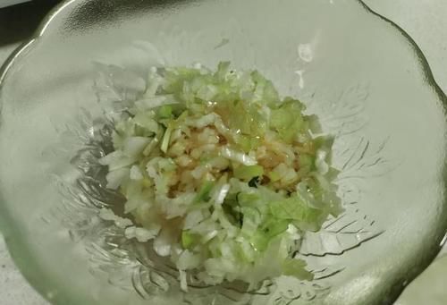 花椒粒|爱吃“饺子”的人有福了,饺子馆大厨,传授拌馅“秘方”,太香了