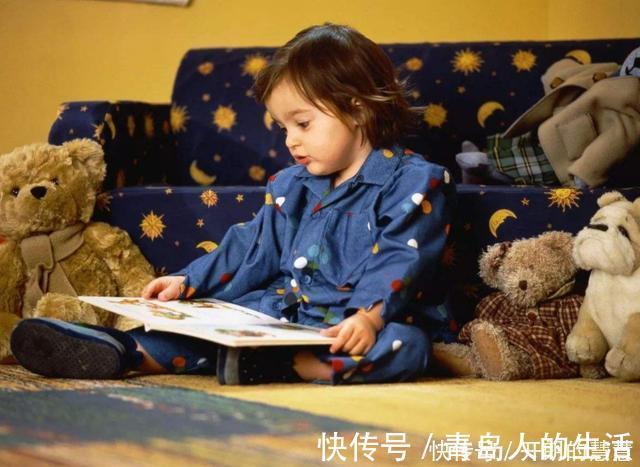 大脑|若你家宝宝睡觉有这3个举动,说明右脑发育好,长大后多半有出息