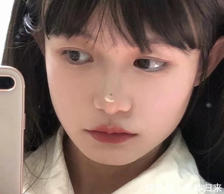 女生想要养出“干净脸”,建议睡前做这4件事,皮肤白皙更水嫩