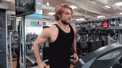 有氧运动|撸铁和跑步哪个更减脂？别再瞎练了！